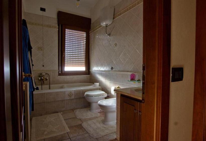 スタンダードルーム, Acquario Dei Fralle