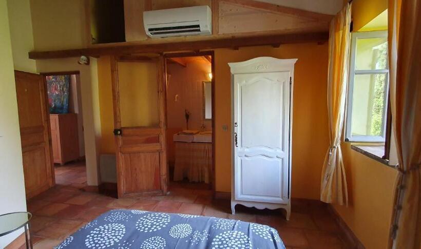 חדר סטנדרט, Aux Berges Du Pont Du Gard