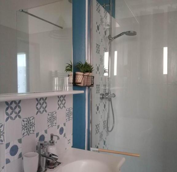 غرفة قياسية, Le Petit Patio