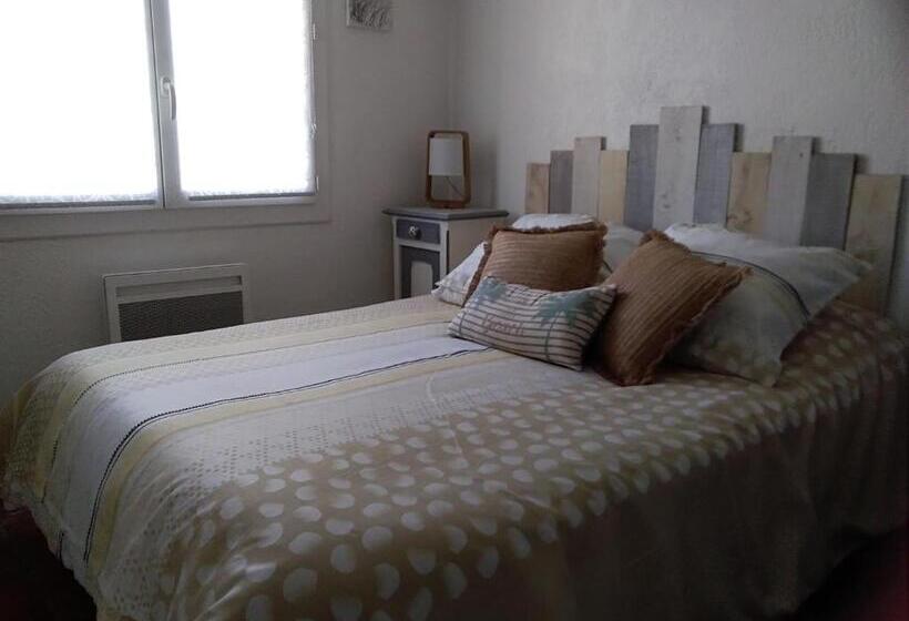 غرفة قياسية, Le Petit Patio