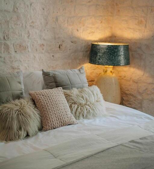 デラックスルーム, Yours Trulli