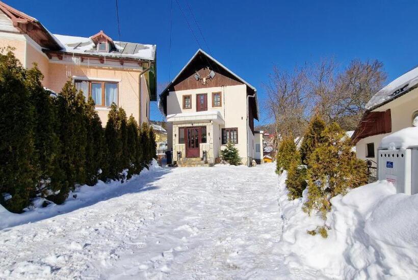 منزل غرفة نوم واحدة, Bucegi View