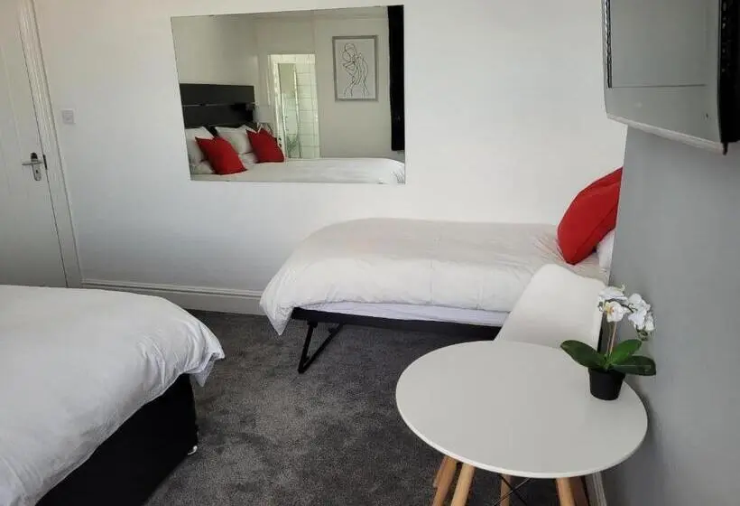 スーペリアールーム, Edelweiss Guest House