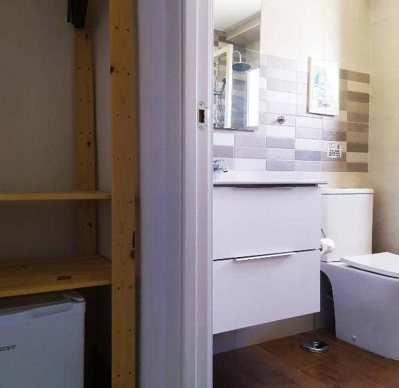اتاق استاندارد با بالکن, Hostal El Perelló, Valencia