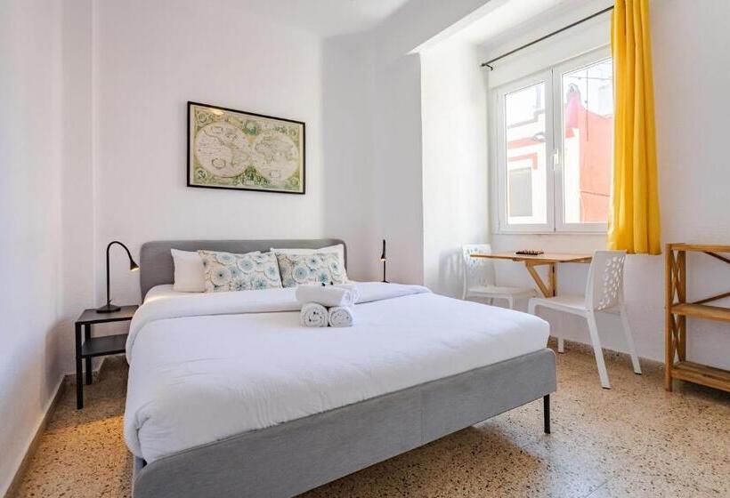 スタンダードルーム, Hostal El Perelló, Valencia