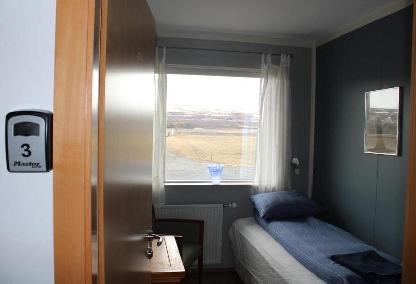 اتاق استاندارد یک تخته با سرویس بهداشتی مشترک, Stóri Bakki Guesthouse With Hot Tub