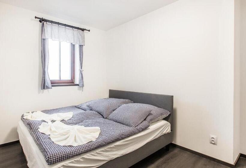 آپارتمان 1 خوابه, Apartmány Nová Sala