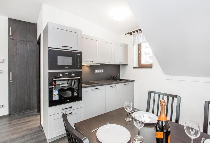 آپارتمان لوکس 1 خوابه, Apartmány Nová Sala