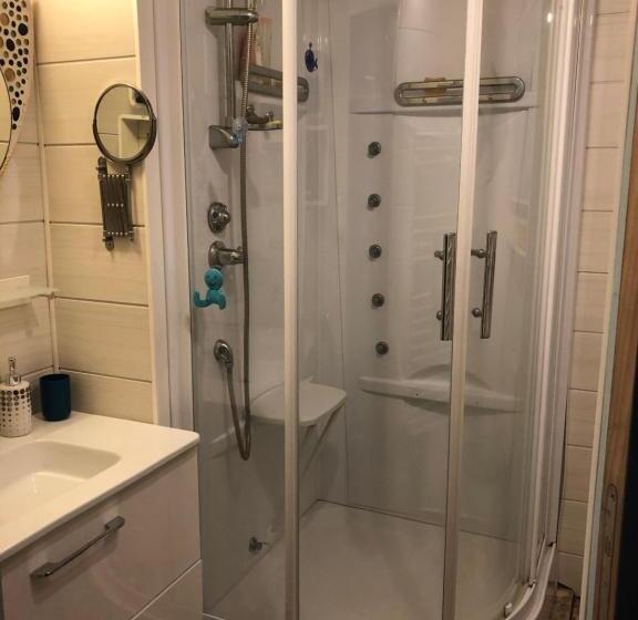 Standard room with outdoor bath, Ardoises Et Agapanthes