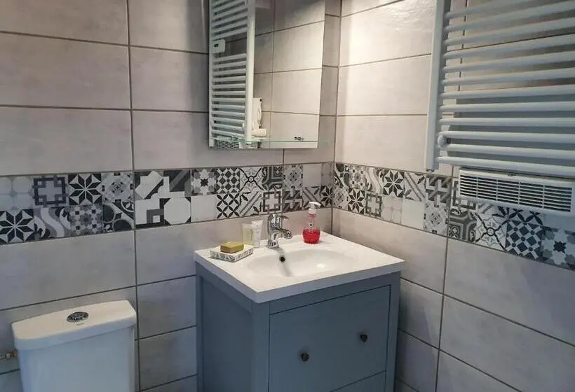 デラックスルーム, Le Logis D Epargnes B&b And Gite