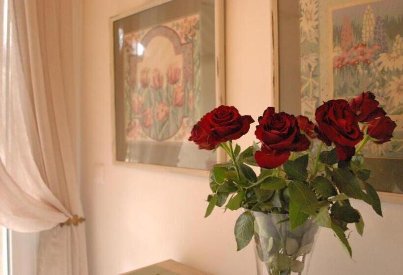 Студио Стандарт Вид на Сад, Le Logis D Epargnes B&b And Gite