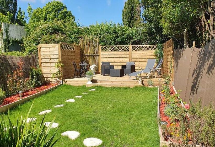 스탠다드 스튜디오 정원 전망, Le Logis D Epargnes B&b And Gite