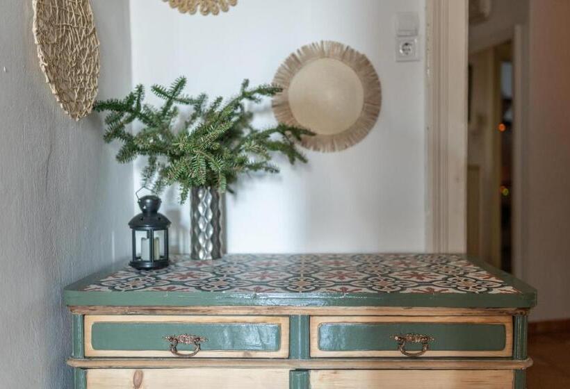 اتاق استاندارد با سرویس بهداشتی مشترک, Gellerico Rooms At Rákóczi Square