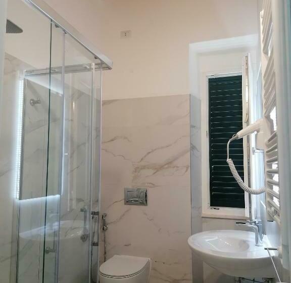 חדר דלוקס לשלושה, La Villetta