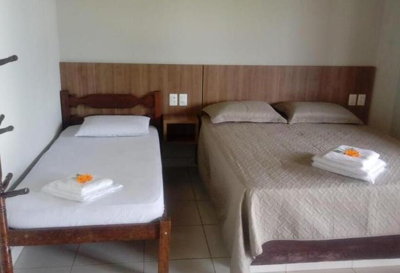 套房带泳池景, Pousada Tia Tuquinha