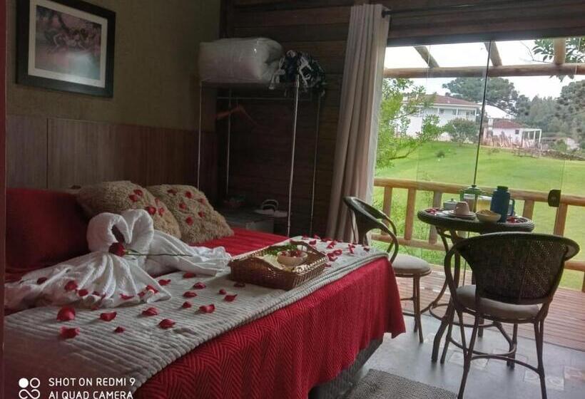 סטודיו דלוקס, Recanto Berço Das Aguas