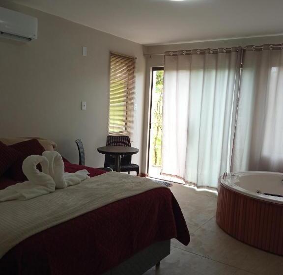 带按摩浴盆的套房, Recanto Berço Das Aguas