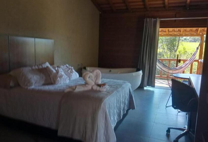 غرفة عائلية, Recanto Berço Das Aguas