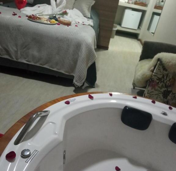 סוויטה עם ג'קוזי, Recanto Berço Das Aguas