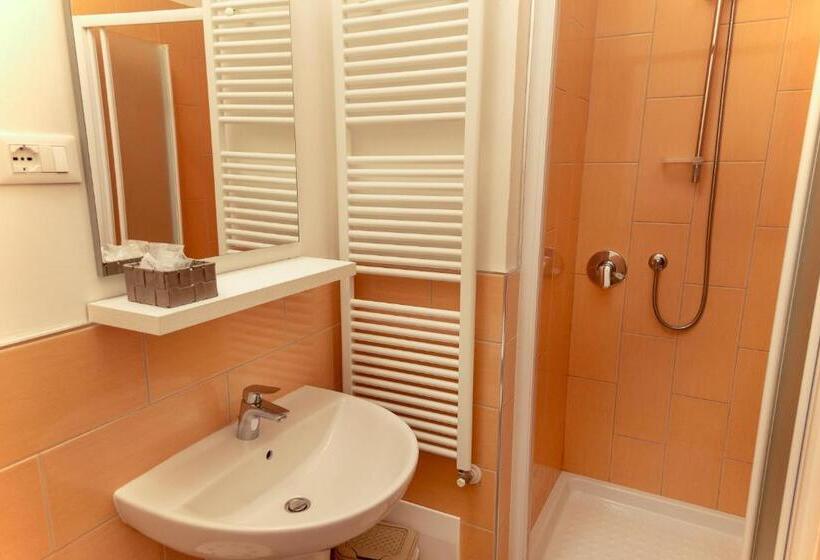 Standard room with outdoor bath, B&b La Gradina