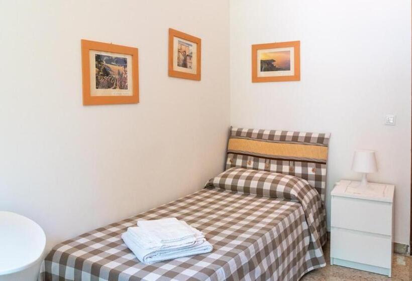 Standard room with outdoor bath, B&b La Gradina