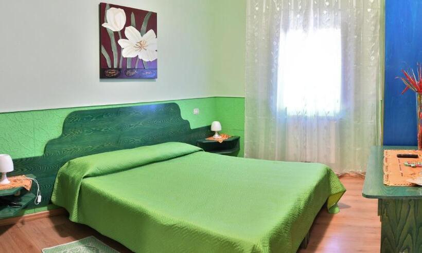 Номер Стандарт, B&b Mitzixeddas Sa Domu De Braxia