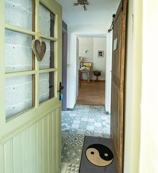 خانه روستایی 1 خوابه, Le Jardin Des Secrets