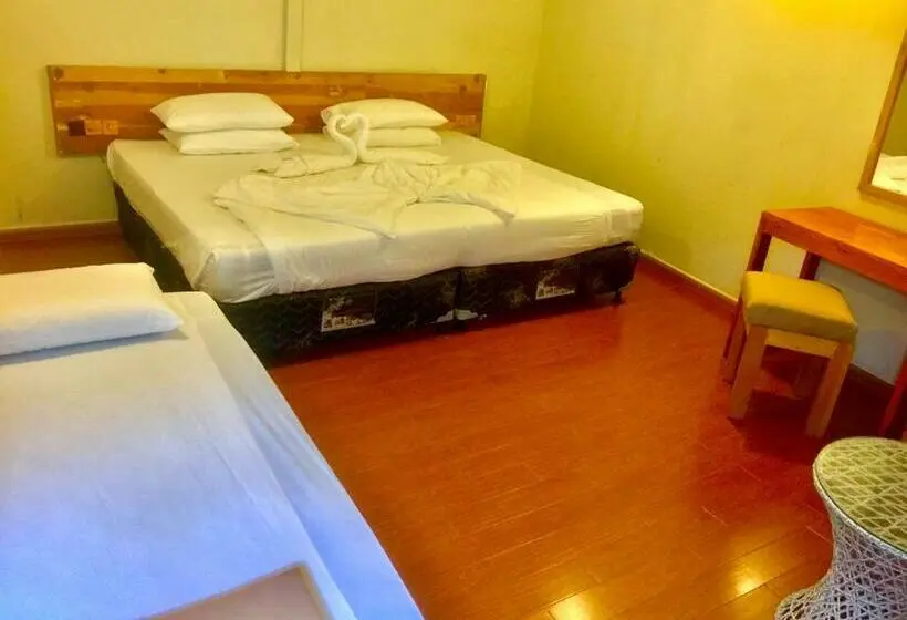 اتاق راحتی سه تخته, Ocean Way Guraidhoo