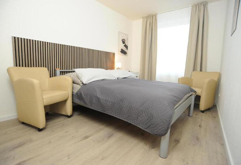 Номер Стандарт, Swetis Passage