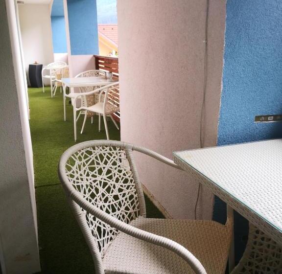 バルコニー付きスタンダードルーム, Alpinpelso