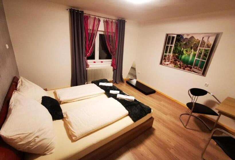 庭の見える1ベッドルームアパートメント, Alpinpelso