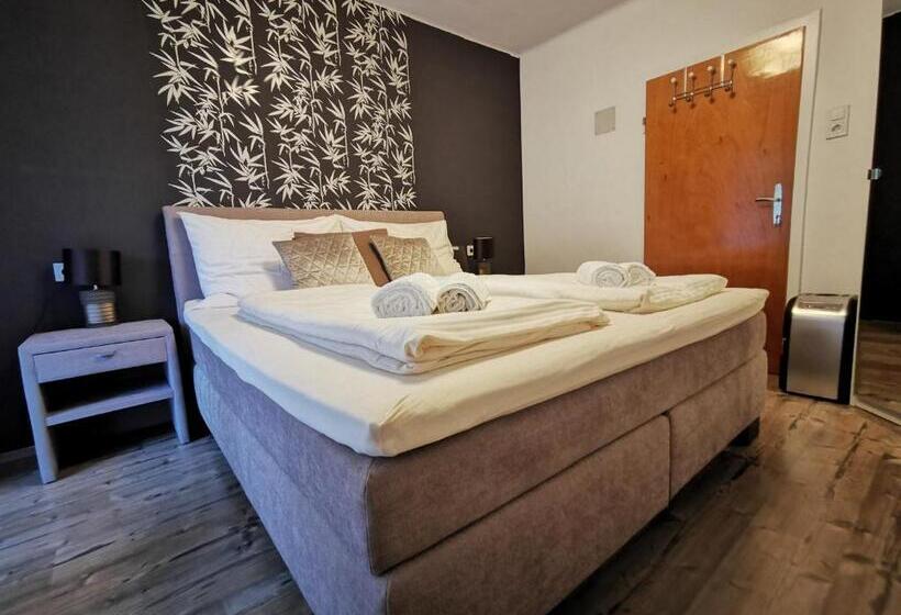 バルコニー付きスタンダードルーム, Alpinpelso