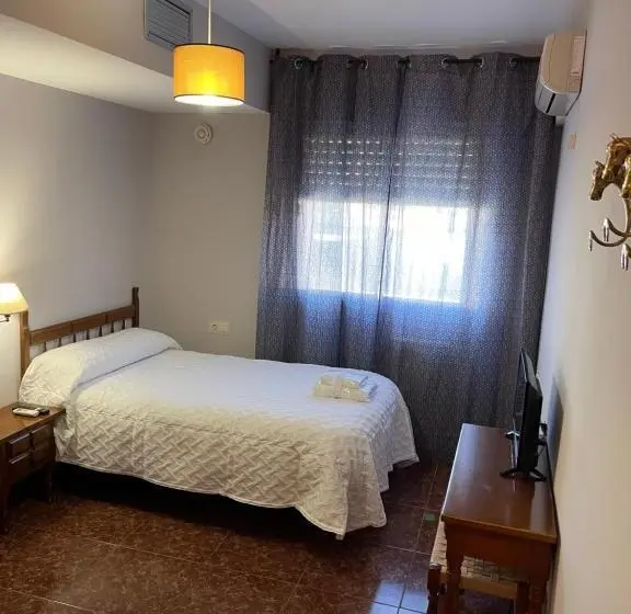 Chambre Standard Individuelle, Hostal Parapanda