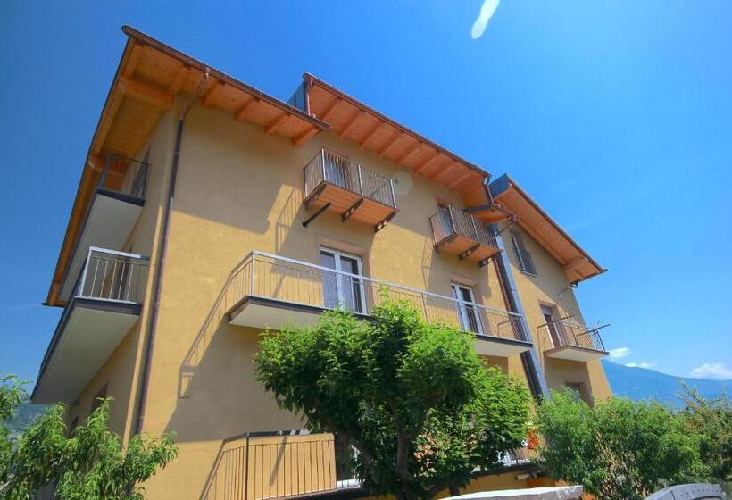 Полулюкс, L Adret