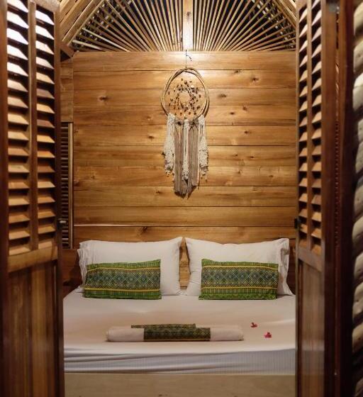 اتاق استاندارد با سرویس بهداشتی مشترک, Palayan Paradise Huts