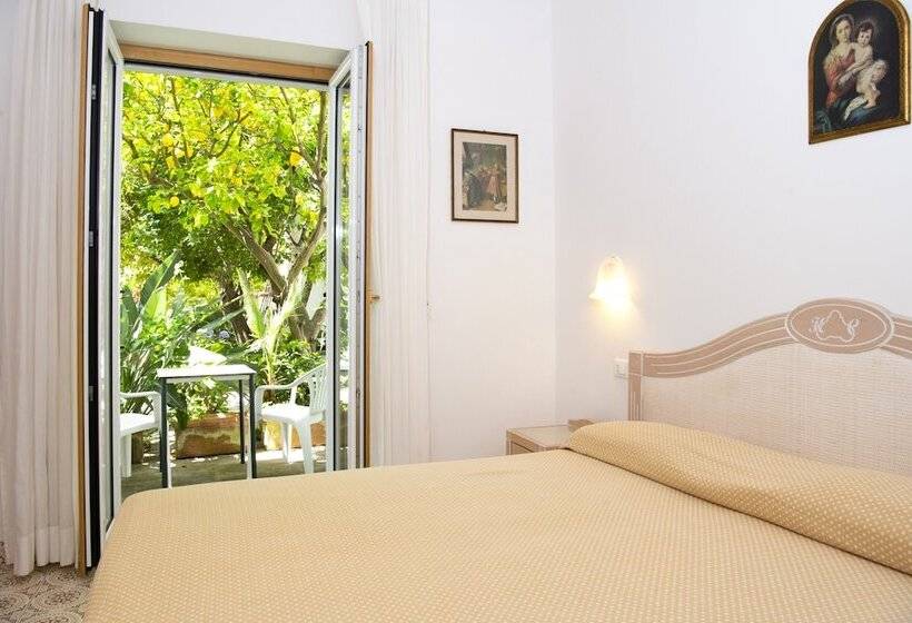 חדר סטנדרט, Candia