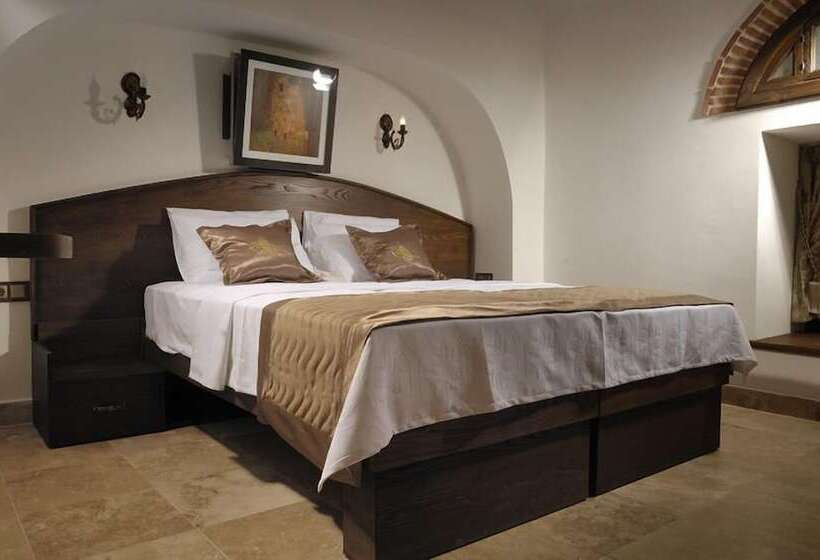 标准间, Kanuni Kervansaray Historical