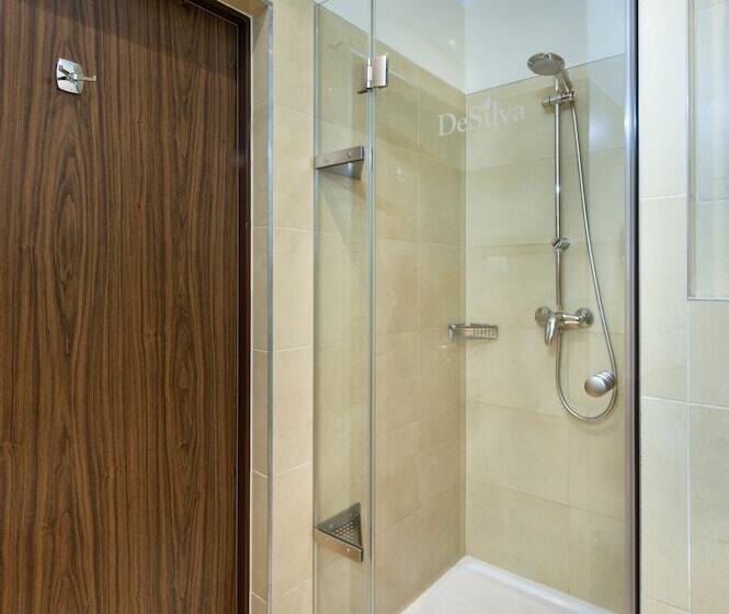 اتاق استاندارد یک نفره, Desilva Inn Katowice Airport