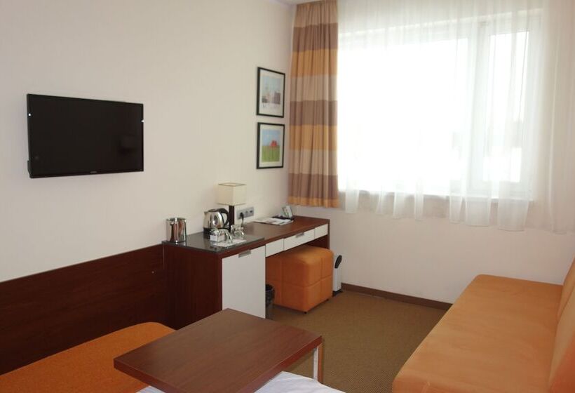 اتاق استاندارد یک نفره, Desilva Inn Katowice Airport