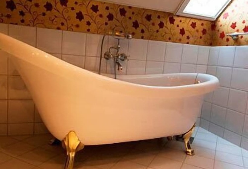 סוויטת ג'וניור, Det Hanseatiske