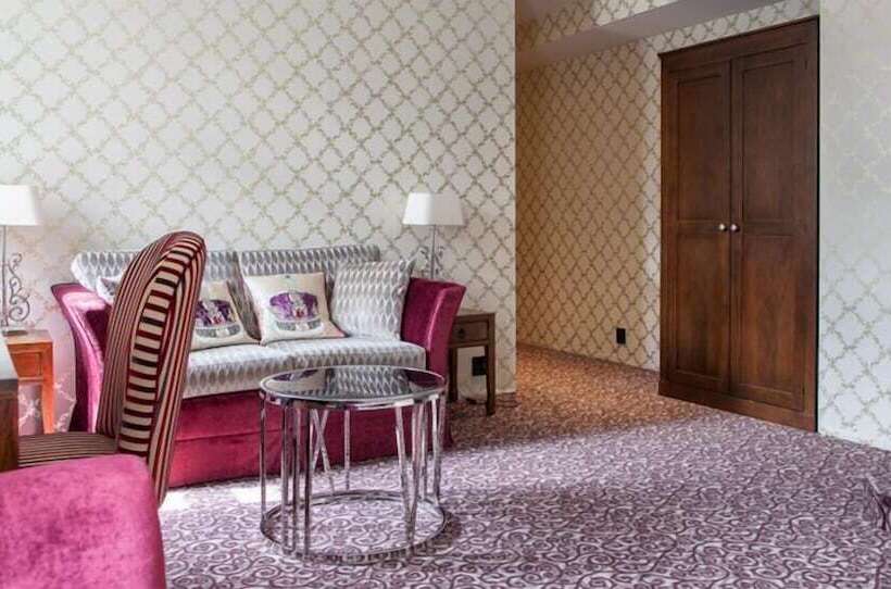 סוויטת ג'וניור, Det Hanseatiske