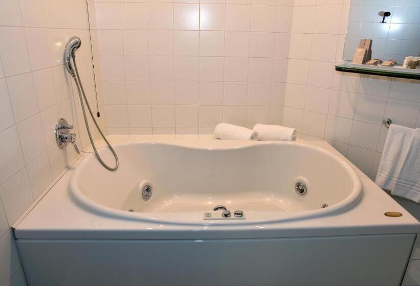 סוויטה, Diamante