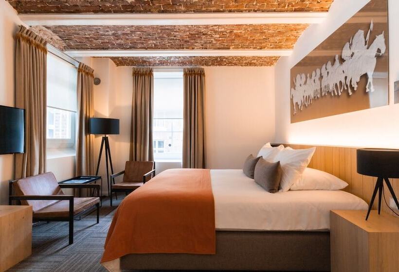 اتاق لوکس, Het Arresthuis