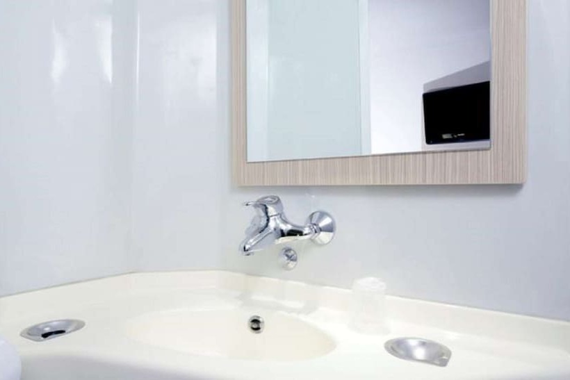 スタンダードルーム, Premiere Classe Lille Nord  Roncq