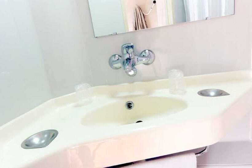 スタンダードルーム, Premiere Classe Lille Nord  Roncq