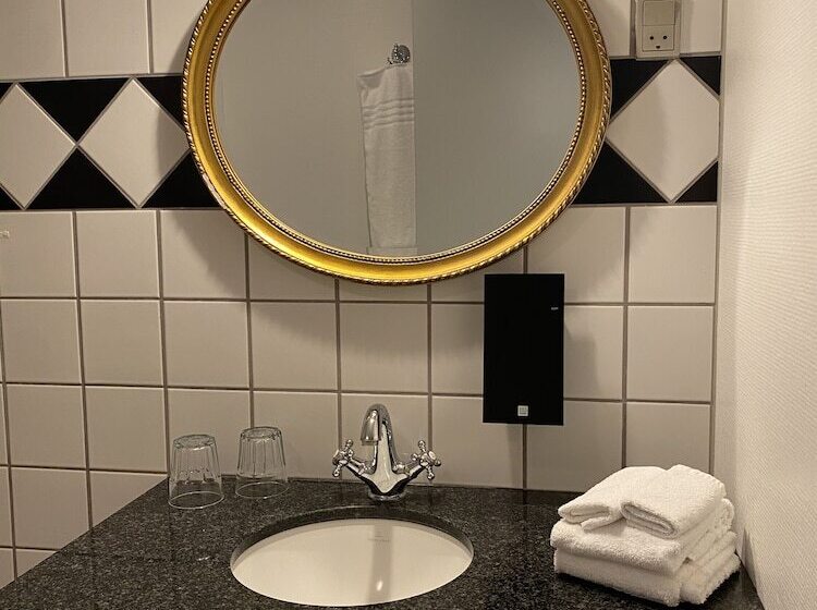 غرفة قياسية, ærø