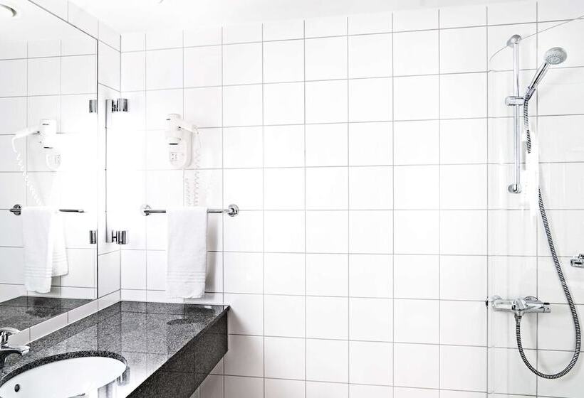 スタンダードルーム, Radisson Blu Hotel, Trondheim Airport