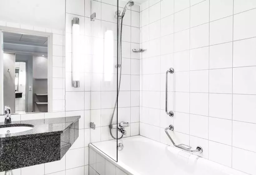 اتاق خانوادگی, Radisson Blu Hotel, Trondheim Airport