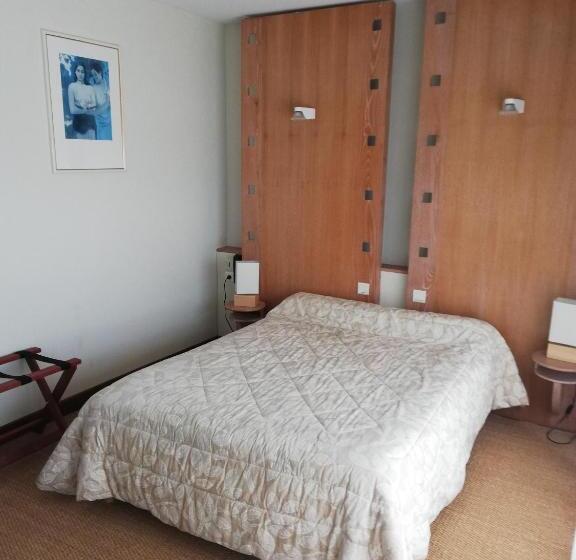 Номер Стандарт Смежный, Authentic By Balladins – Rodez / Le Ségala