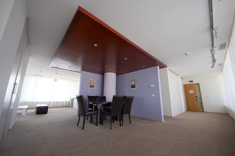 Апартаменты 1 Спальня, Savoy